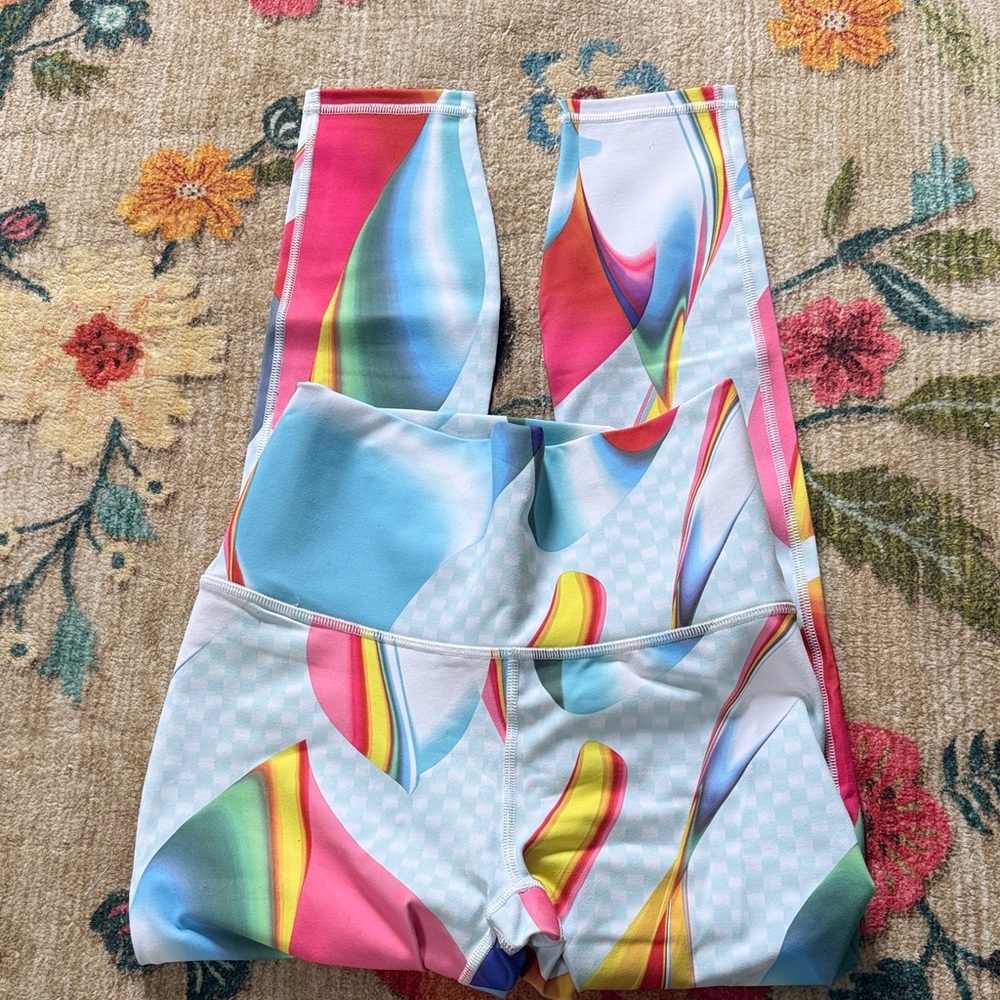 Fabletics Multicolor Abstract Leggings